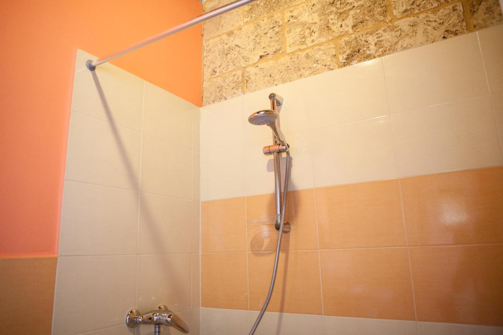 B&B I Tre Ulivi Salice Salentino Pokoj fotografie